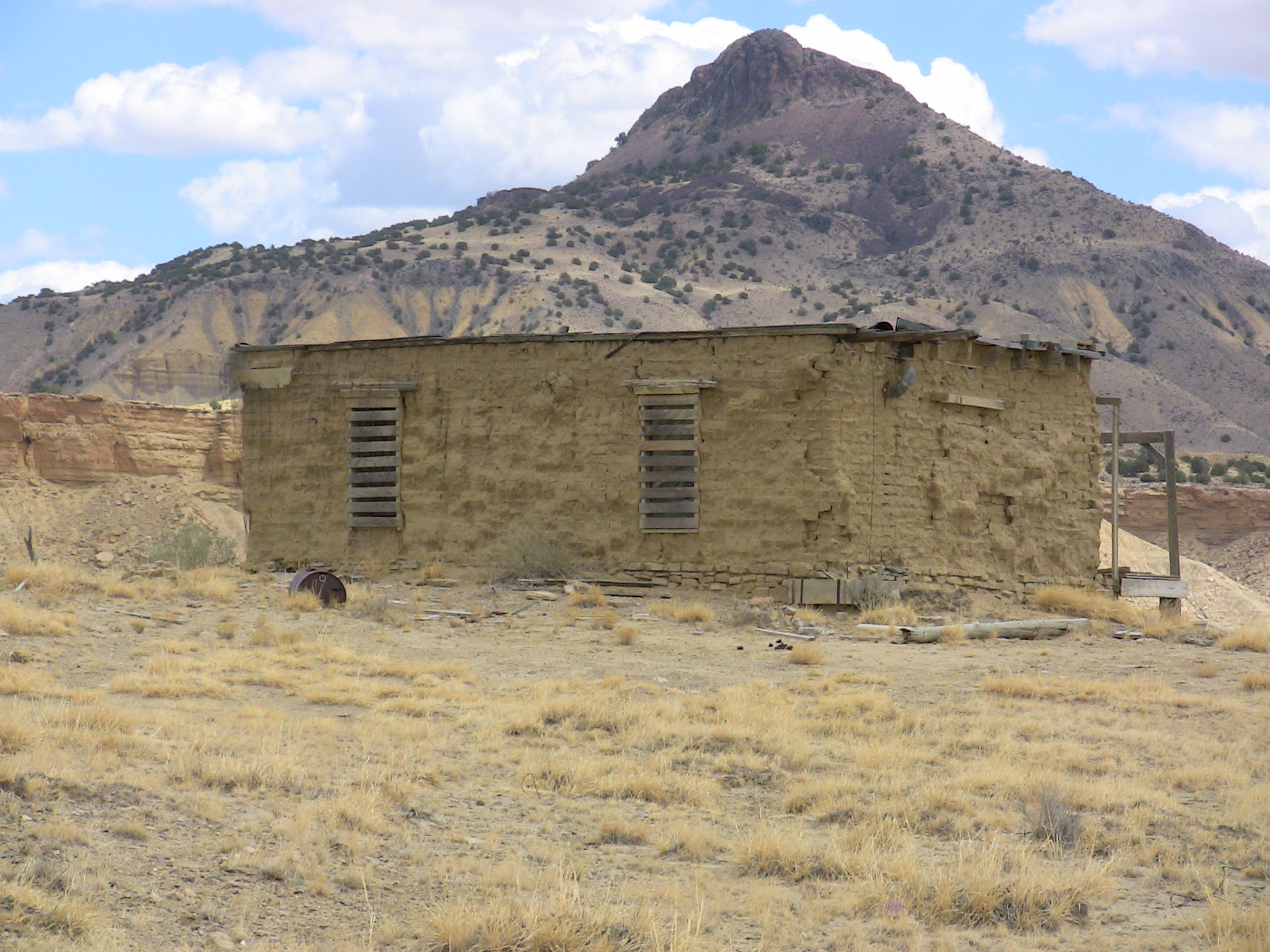 Río Puerco Valley - Grandpa Lolo's House (Chivato Peak)